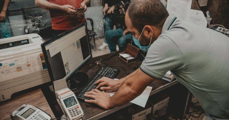 Advanced Shopify vs Shopify Plus: this won’t be a question of one of the other, but when to upgrade from Advanced to Plus.