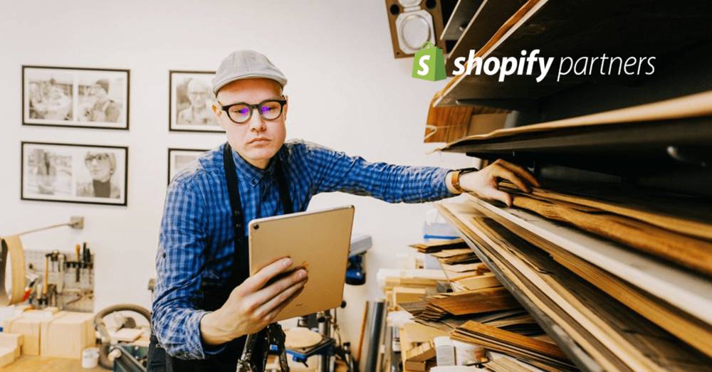 By using an inventory planning technique, manufacturers selling on Shopify can considerably reduce their carrying costs.