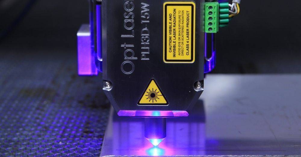 All of the following are advantages of contract manufacturing except for some of the examples aren’t that much of an advantage anymore since there are tools out there that can help makers retain control during the manufacturing processes.